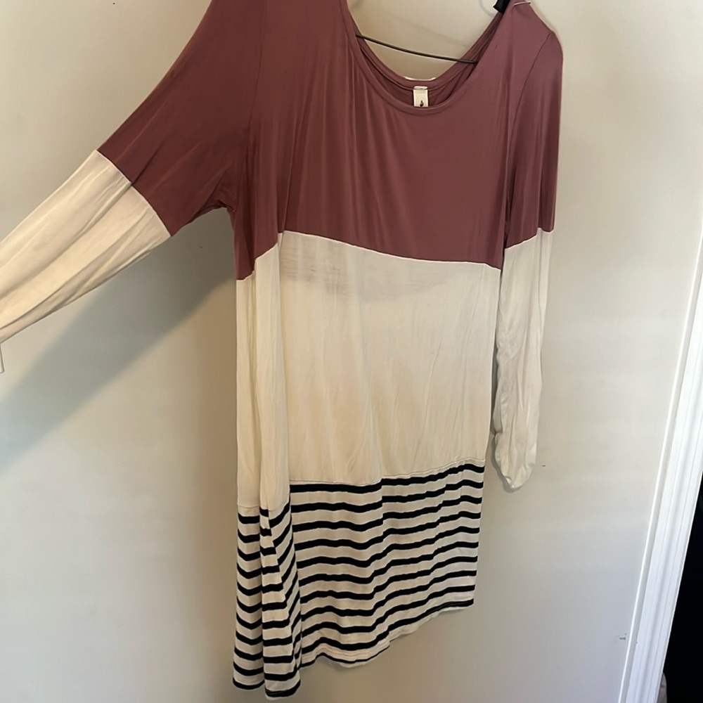 Boutique 3 style long sleeve/ buttons